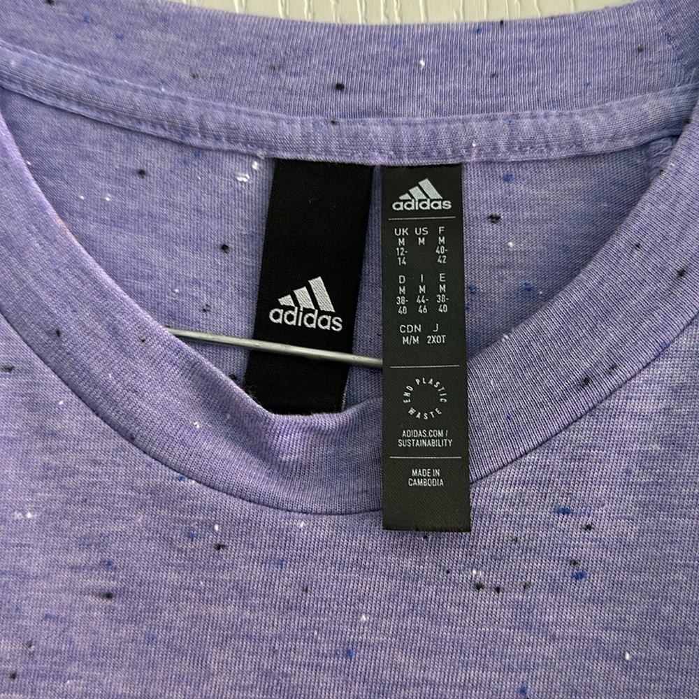 Adidas Tee - Picture 4 of 7